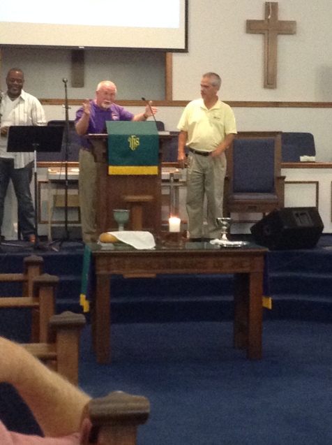 Rev. Gary Edens introduces Rev. Bill Pollack, FCC Richlands new Pastor
